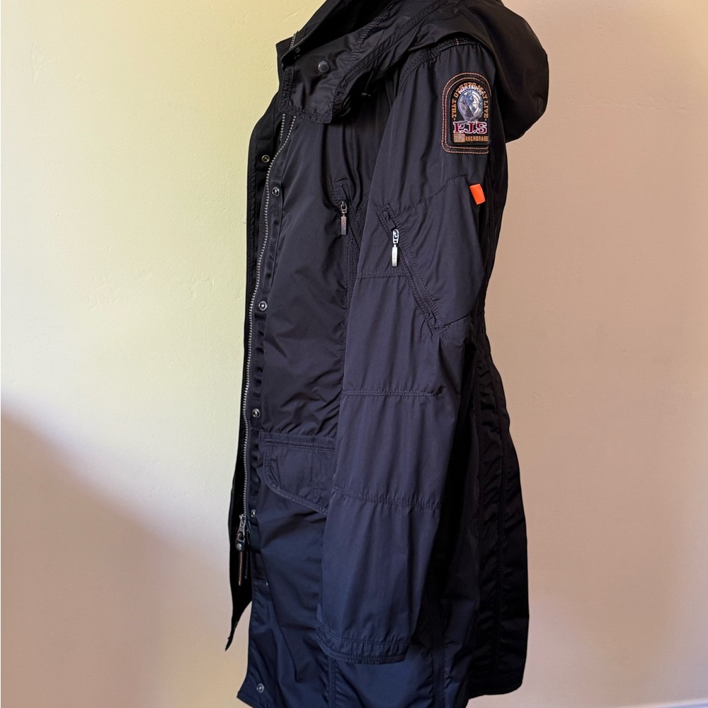Parajumpers Black Raincoat - Picture 3 of 15